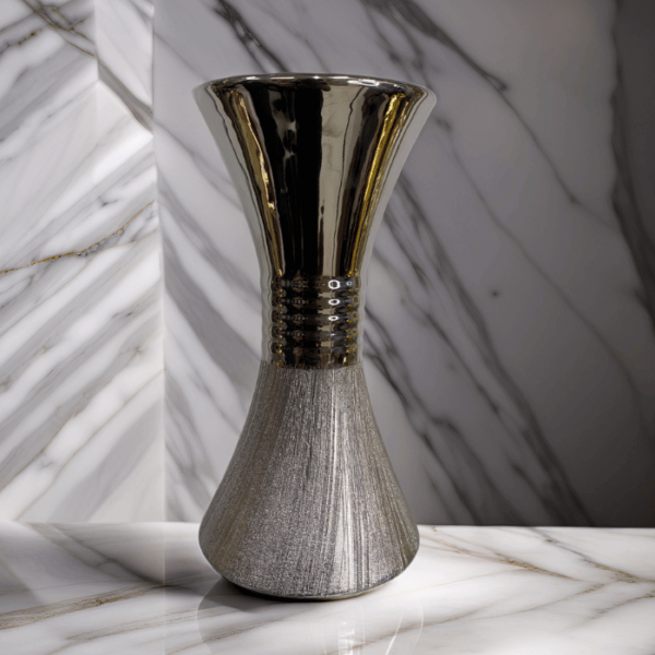 Eclipse Vase